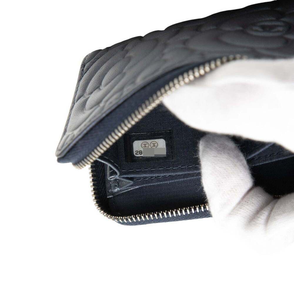 CHANEL Authentic Blue Leather Logo Wallet - Picture 6 of 7